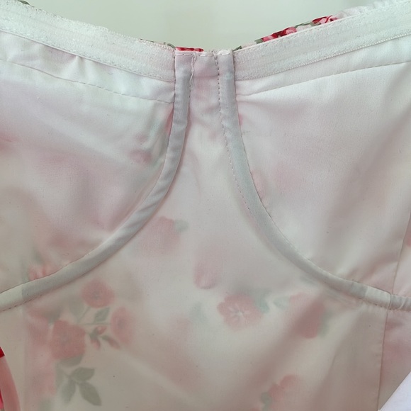 BNWT✨TIGER MIST. floral strapless mini dress - Picture 10 of 16